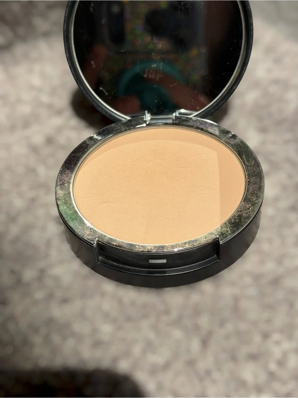 Kat Von D Lock-It Powder Foundation Light 48 Discontinued Full Size Make Up
